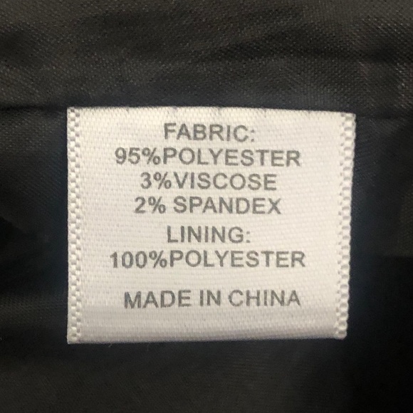 Womens Long Black Coat. Size Large/Extra Large - Picture 7 of 8